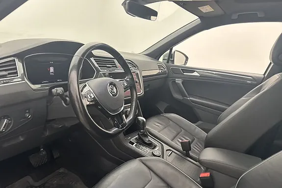 Volkswagen Tiguan 2018 photo 3