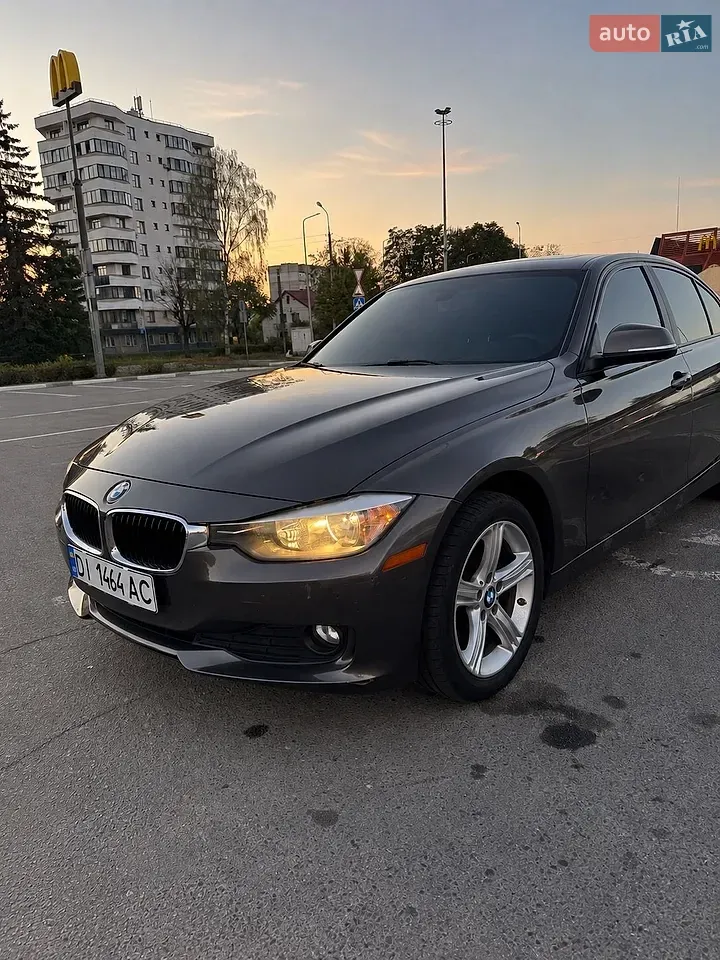 BMW 3 Series 2015 photo 2