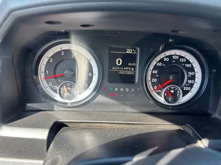 Ram 1500 2014 photo 3