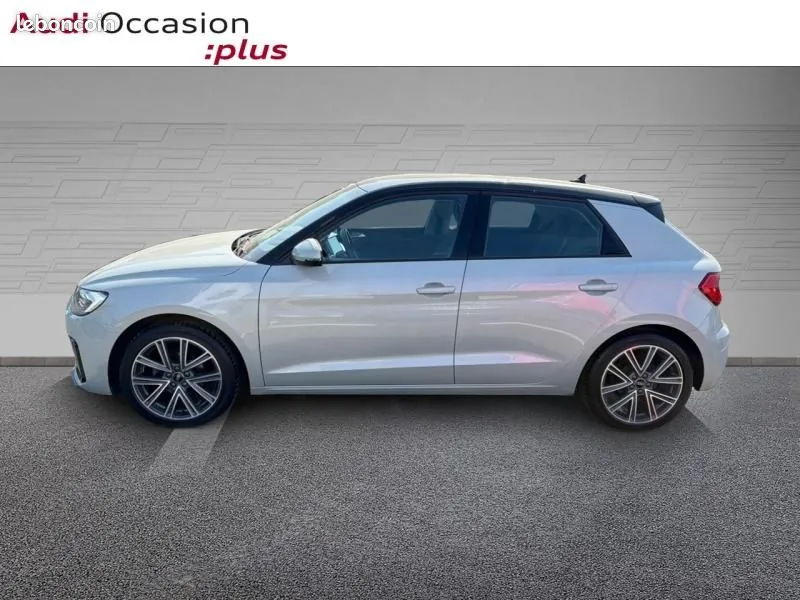 Audi A1 2023 photo 2