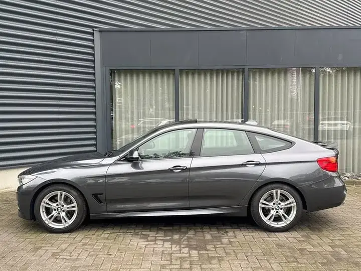 BMW 3 Series Gt 2015 photo 2