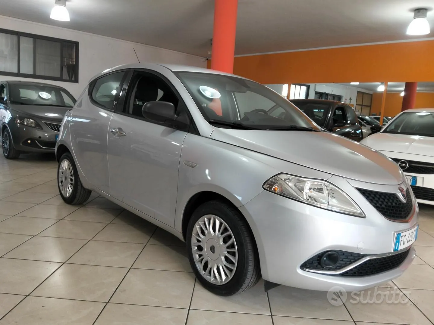 Lancia Ypsilon 2017 photo 2