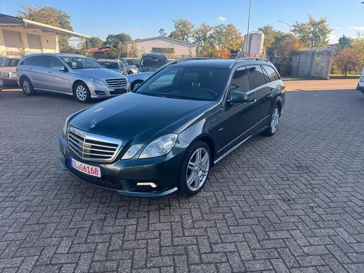 Mercedes-Benz E