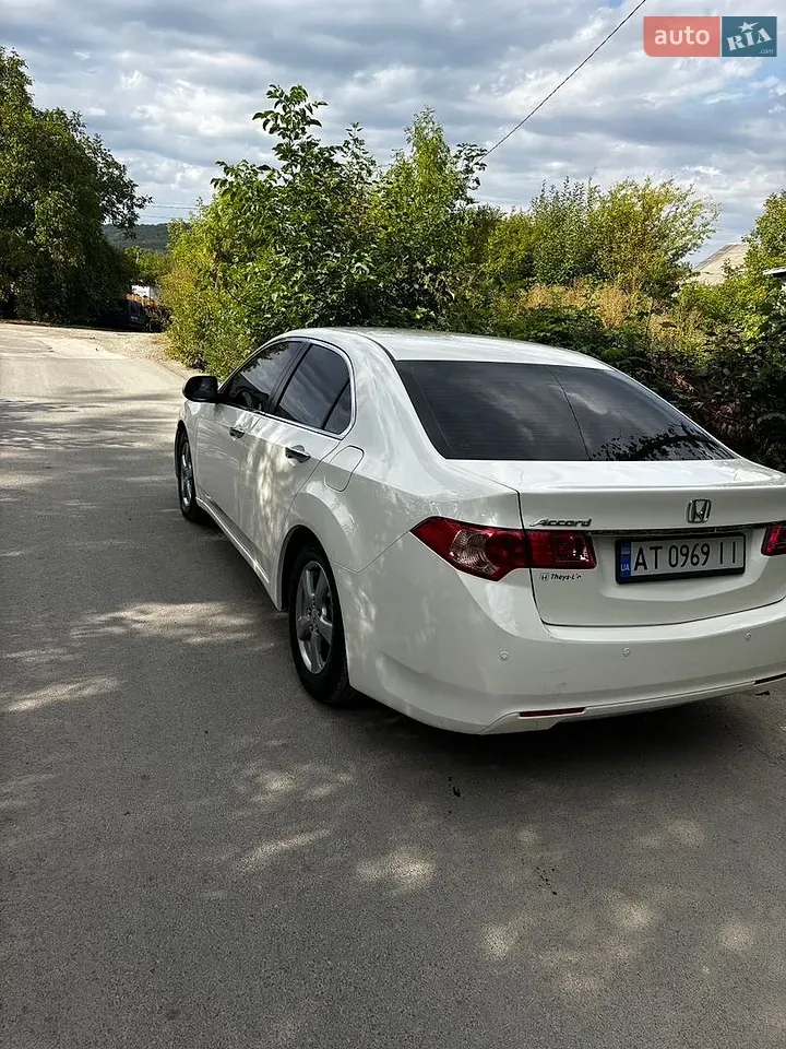 Honda Accord 2012 photo 3