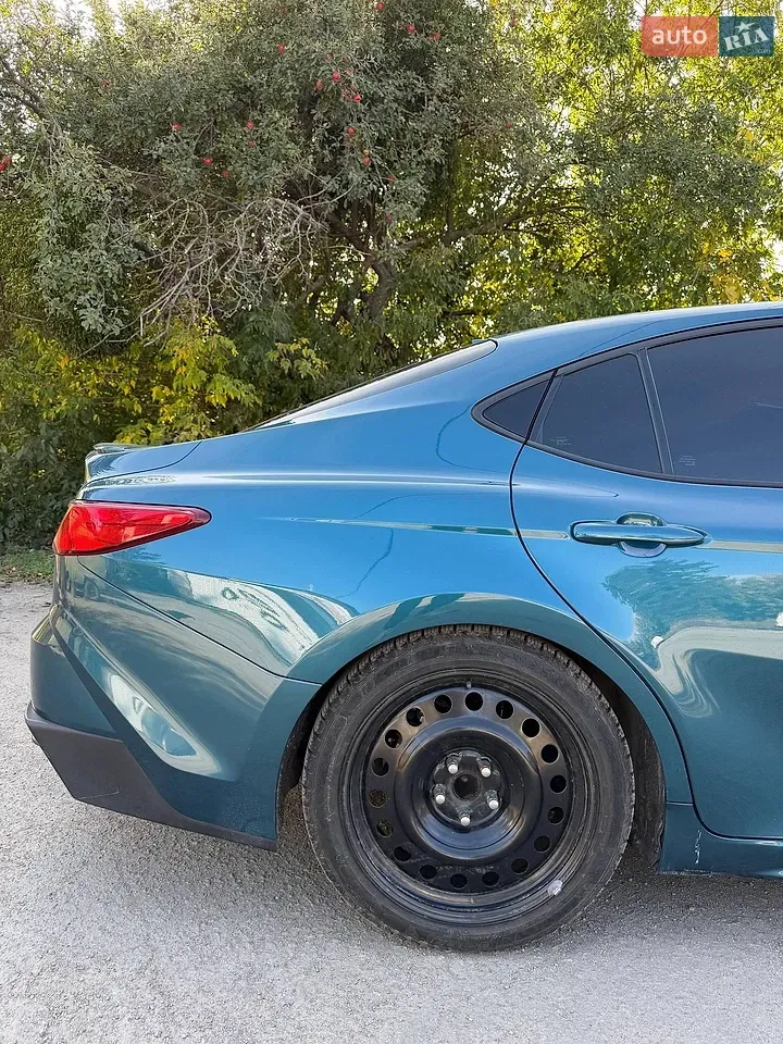 Toyota Camry 2025 photo 4