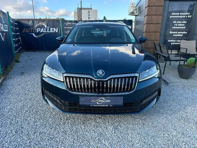Skoda Superb Combi