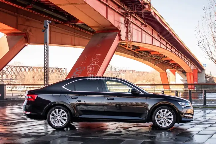 Skoda Superb 2020 photo 5