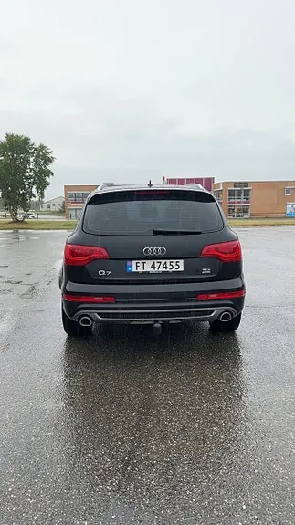 Audi Q7 2013 photo 4