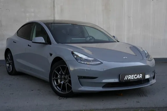 Tesla Model 3 2021 photo 3