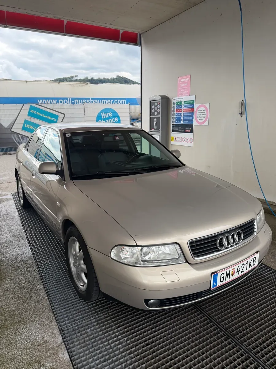 Audi A4 2000 photo 3