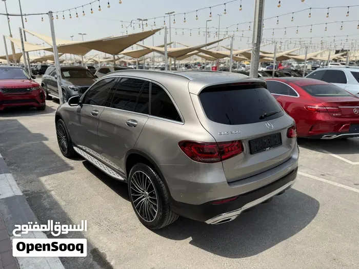 Mercedes-Benz Glc-Class 2022 photo 4