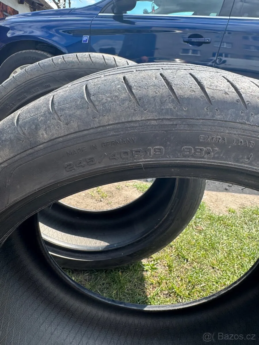 Goodyear Eagle F1