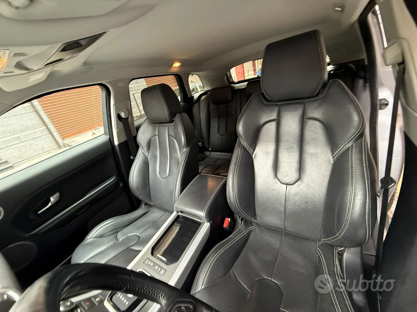 Land Rover Range Rover Evoque 2013 photo 5