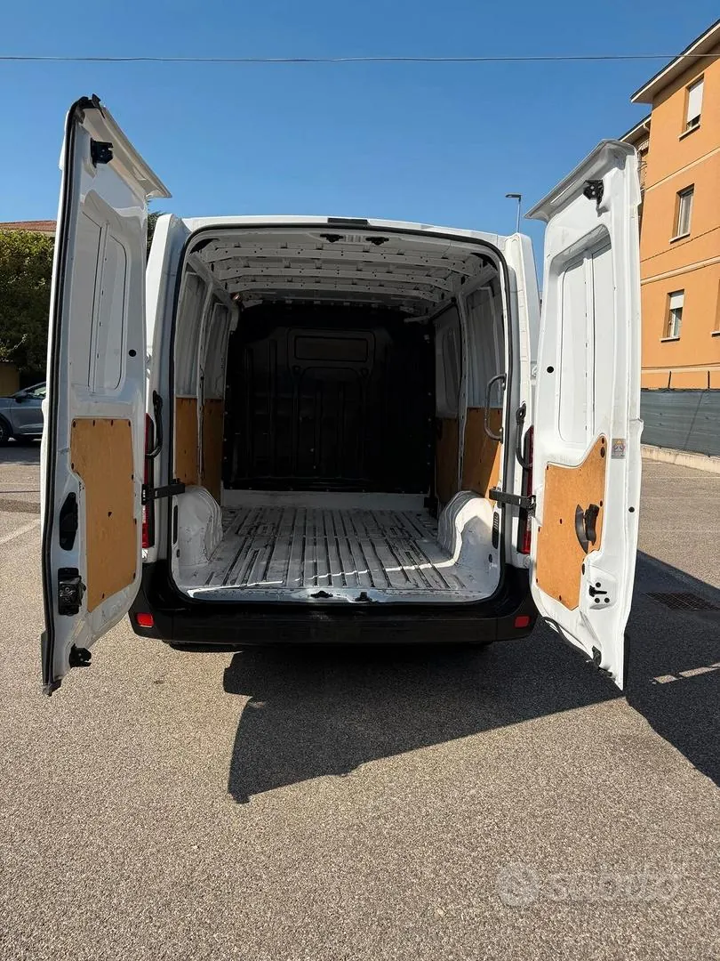 Renault Master 2021 photo 5