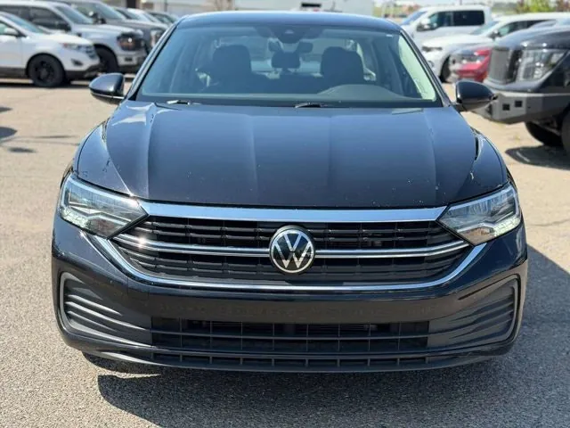 Volkswagen Jetta 2024 photo 4