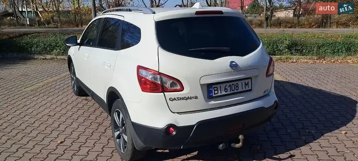 Nissan Qashqai+2 2011 photo 4