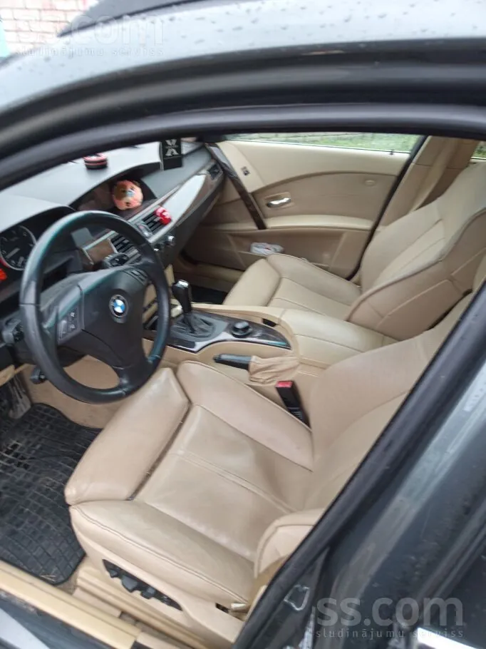 BMW 530 2004 photo 5