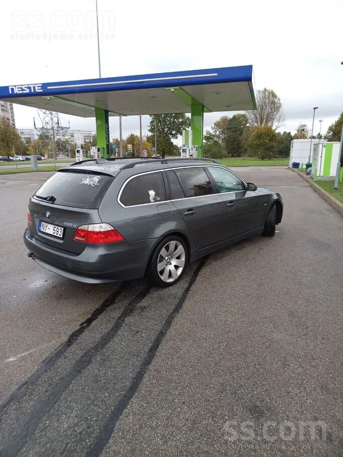 BMW 530 2004 photo 3