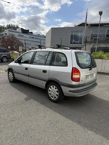 Opel Zafira 2001 photo 4