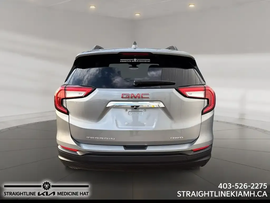 GMC Terrain 2024 photo 3