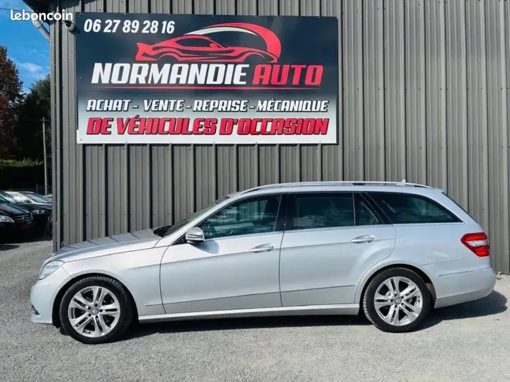 Mercedes-Benz E-Class 2012 photo 4