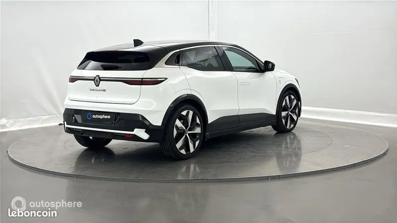 Renault Megane 2022 photo 5