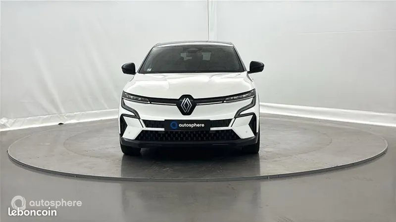 Renault Megane 2022 photo 2