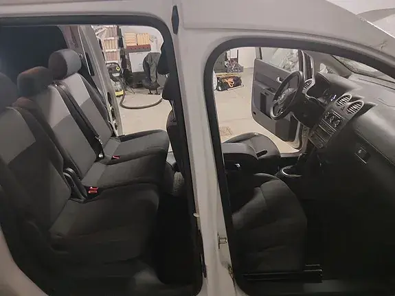 Volkswagen Caddy Maxi 2014 photo 5