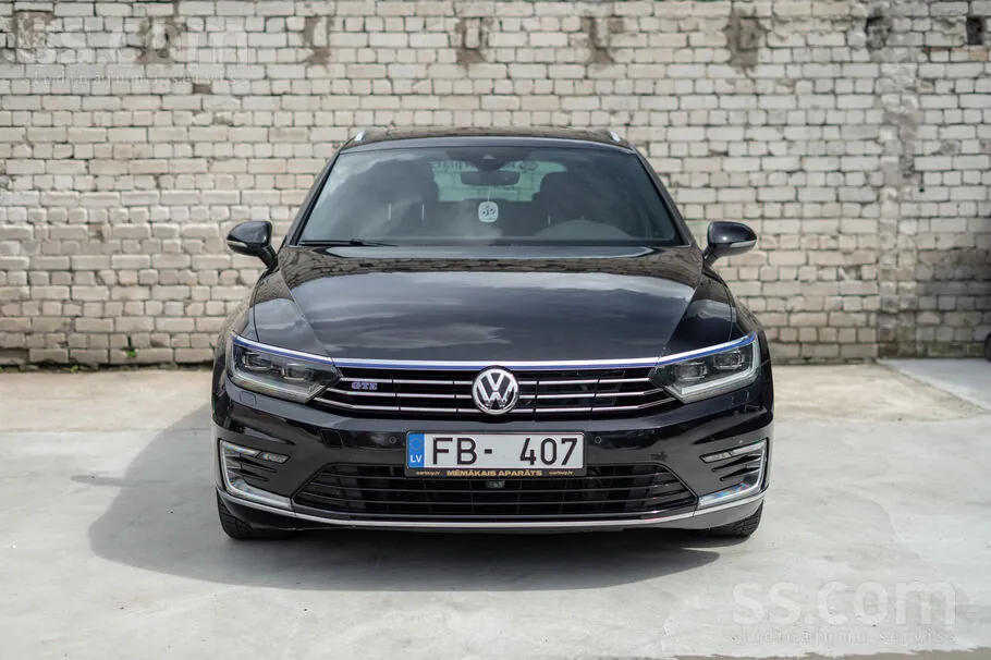 Volkswagen Passat 2015 photo 2