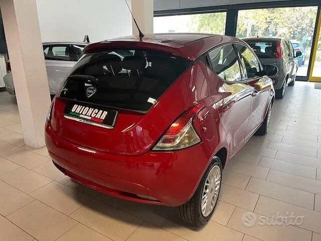 Lancia Ypsilon 2015 photo 5
