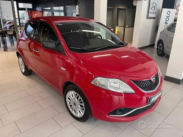 Lancia Ypsilon 2015 photo 3