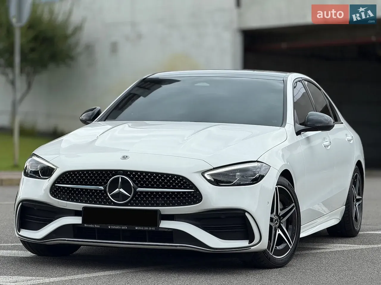 Mercedes-Benz C-Class