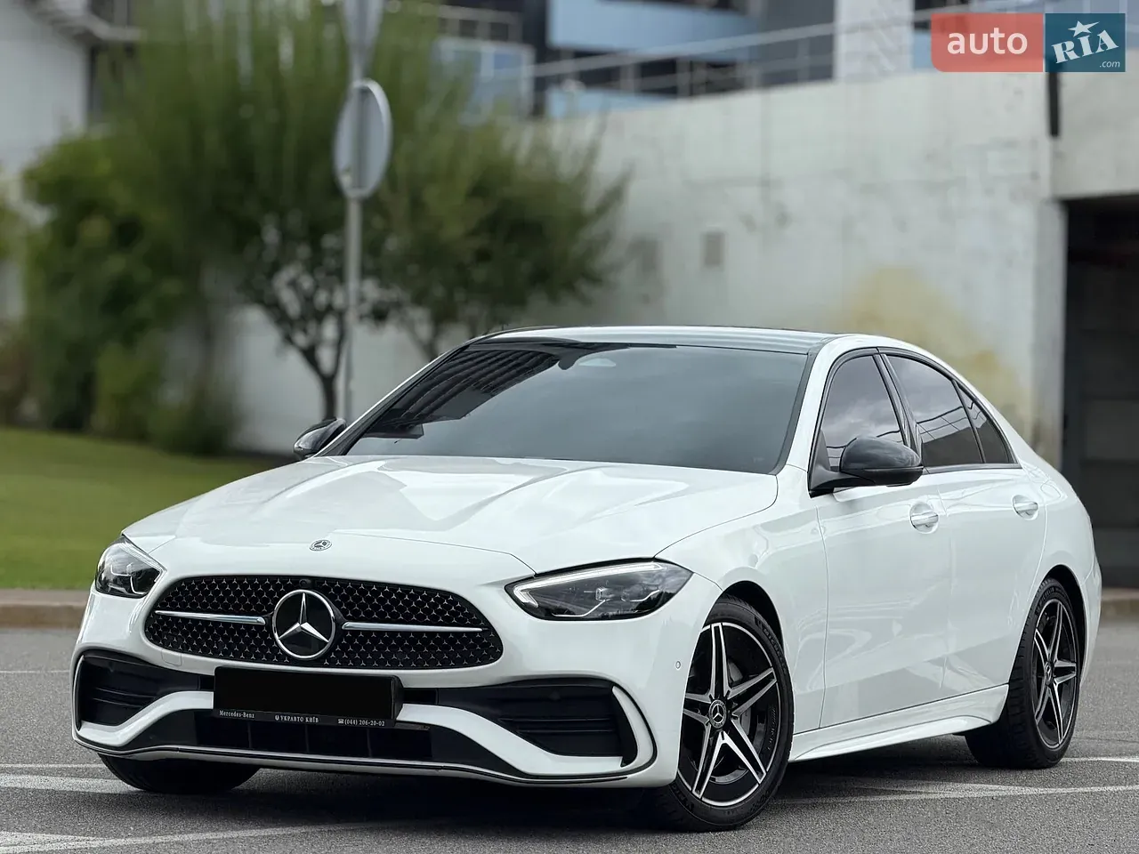 Mercedes-Benz C-Class 2023 photo 5