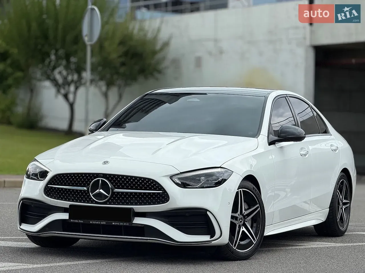 Mercedes-Benz C-Class 2023 photo 4