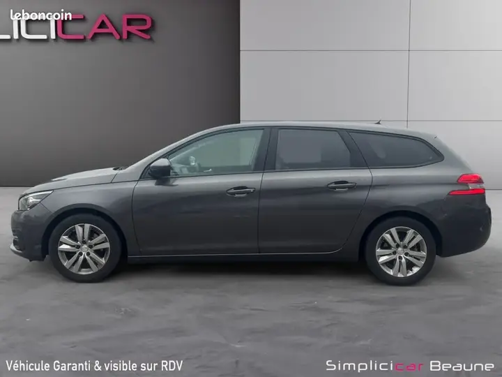 Peugeot 308 2019 photo 5