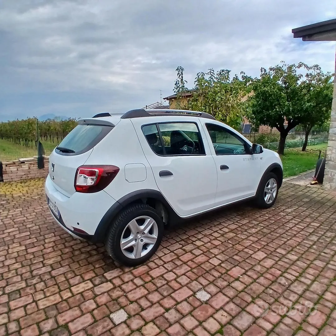 Dacia Sandero Stepway 2016 photo 3