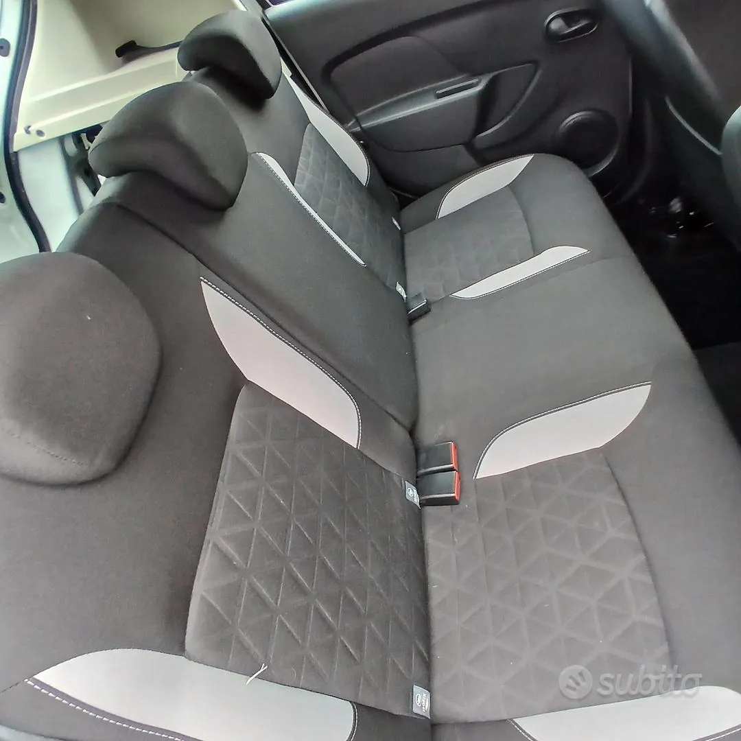 Dacia Sandero Stepway 2016 photo 5