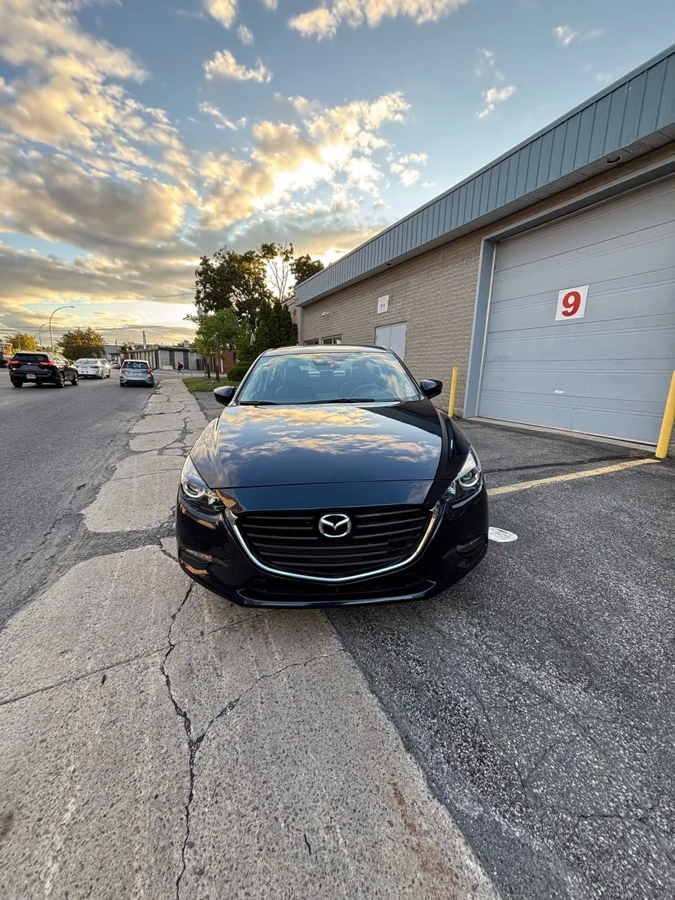 Mazda 3 2018 photo 3