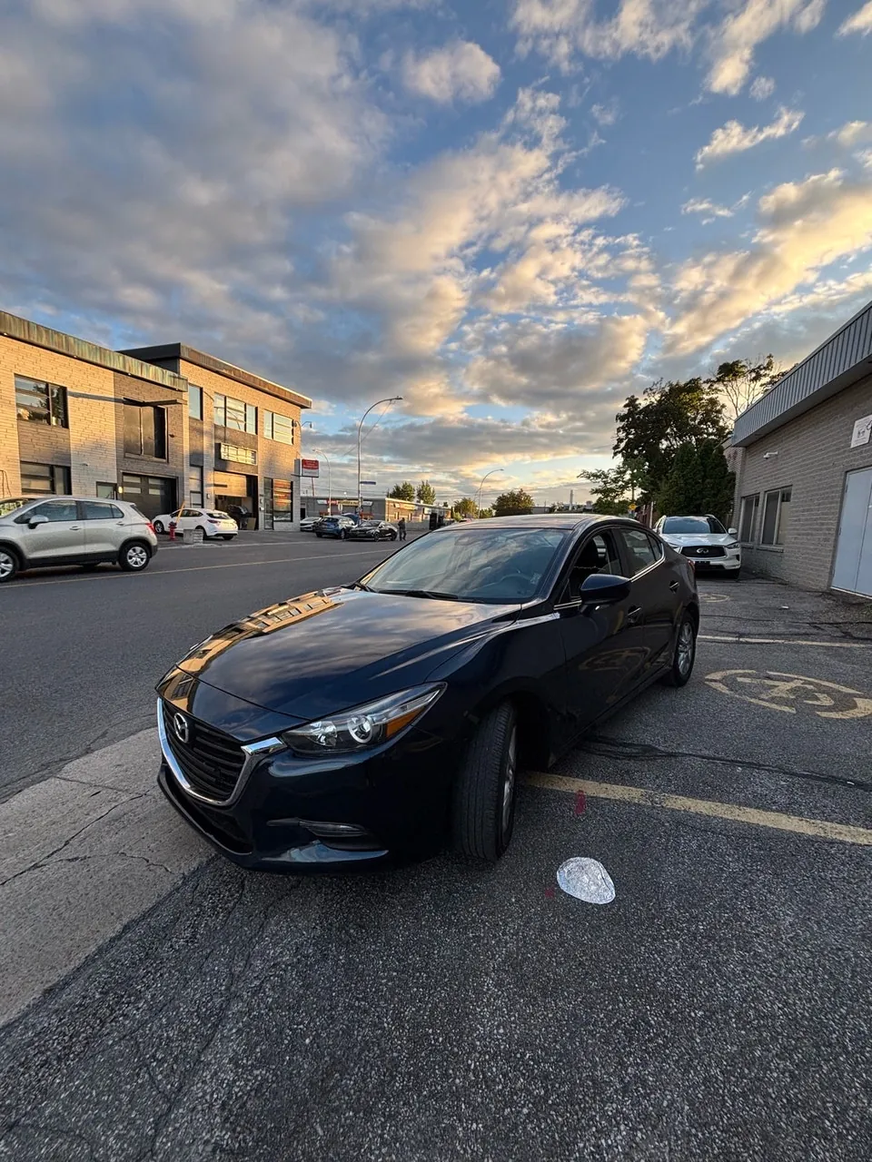 Mazda 3 2018 photo 2