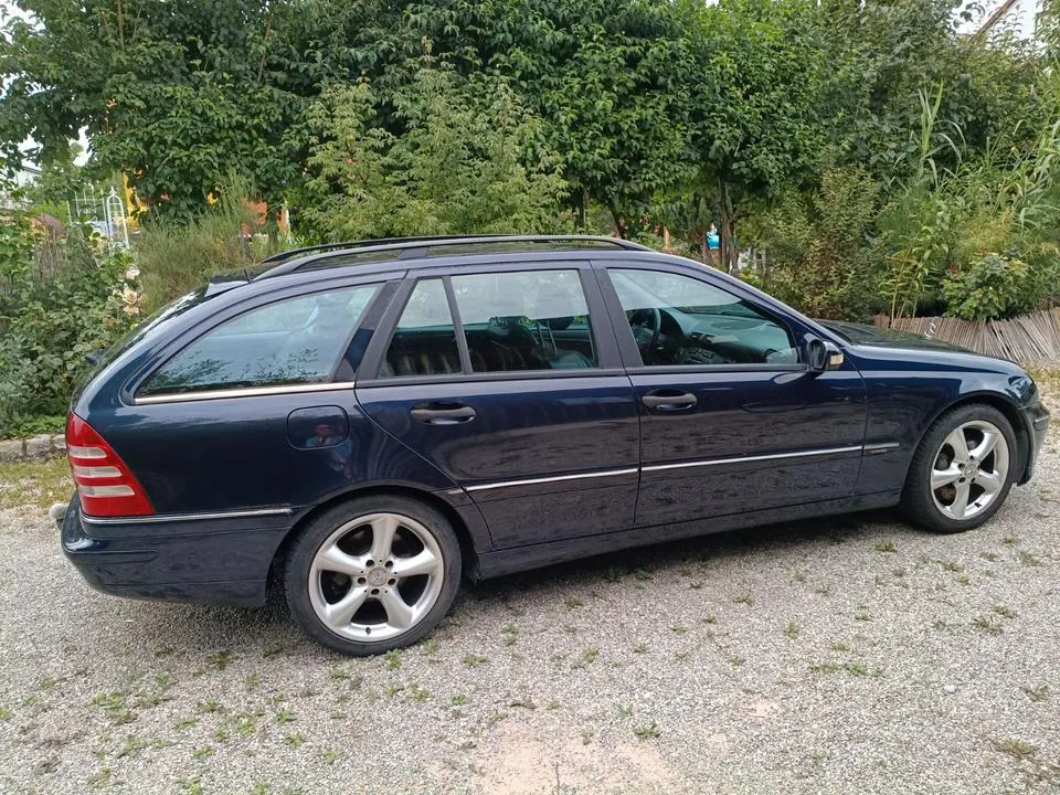 Mercedes-Benz C 180