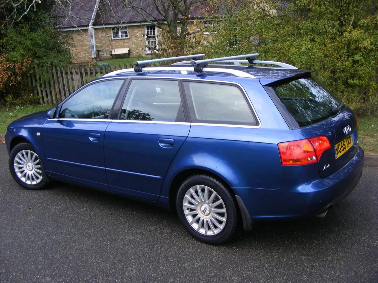 Audi A4 Avant 2006 photo 2