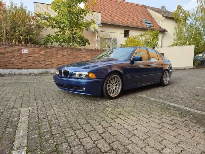 BMW 530I