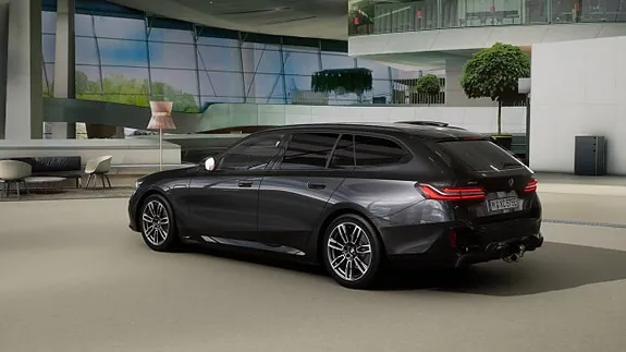 BMW 530E 2027 photo 2