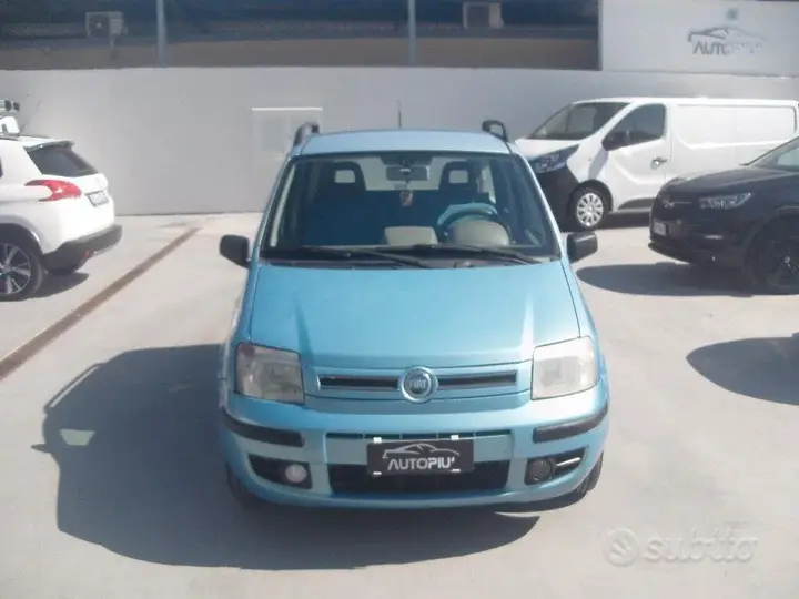 Fiat Panda 2004 photo 2