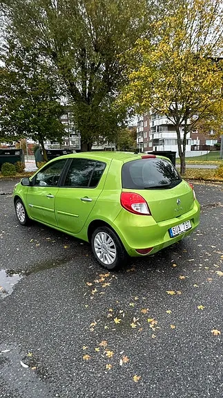 Renault Clio 2010 photo 4