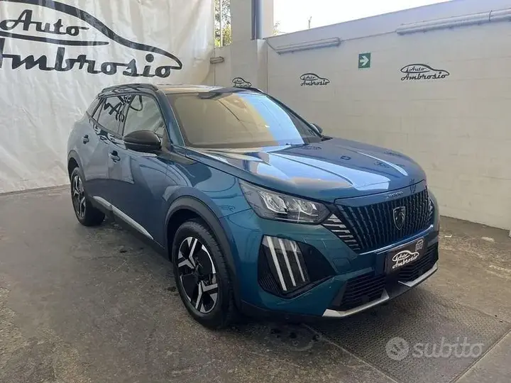 Peugeot 2008 2025 photo 3
