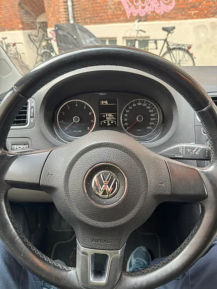 Volkswagen Polo 2010 photo 5