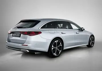 Mercedes-Benz E-Class 2024 photo 2
