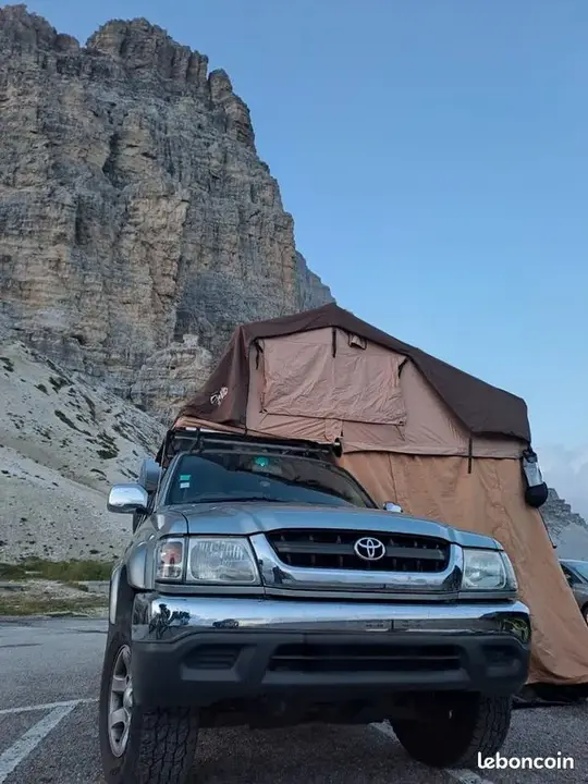 Toyota Hilux 2005 photo 2
