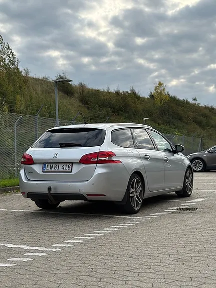 Peugeot 308 2016 photo 5